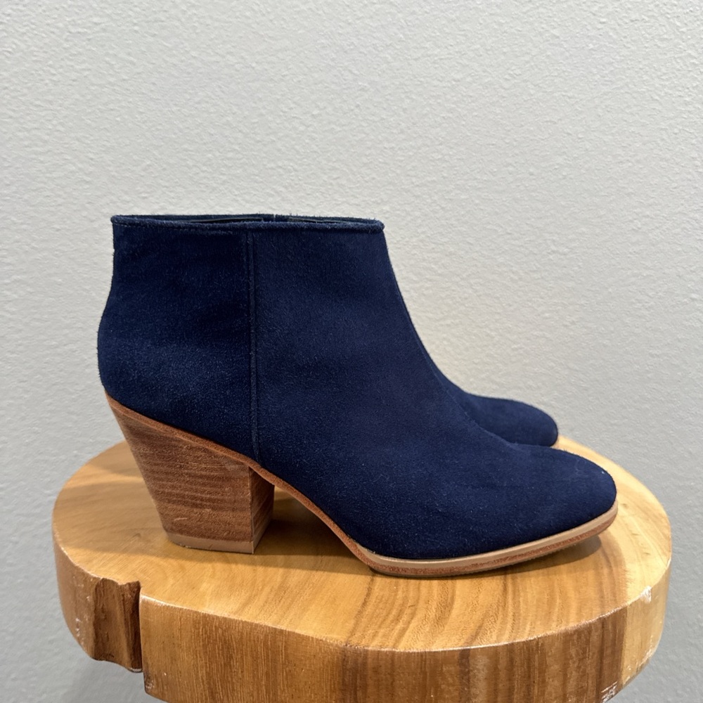 Navy blue, Suede Rachel Comey booties, size 8.5
